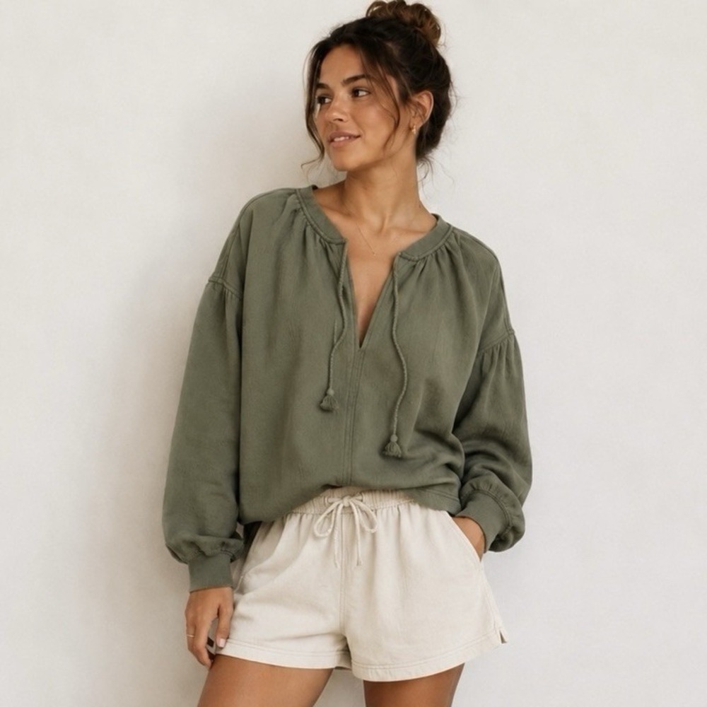 Aerie Easy Street Olive Green Oversized Sweatshirt Size M Peasant Boho Cottage